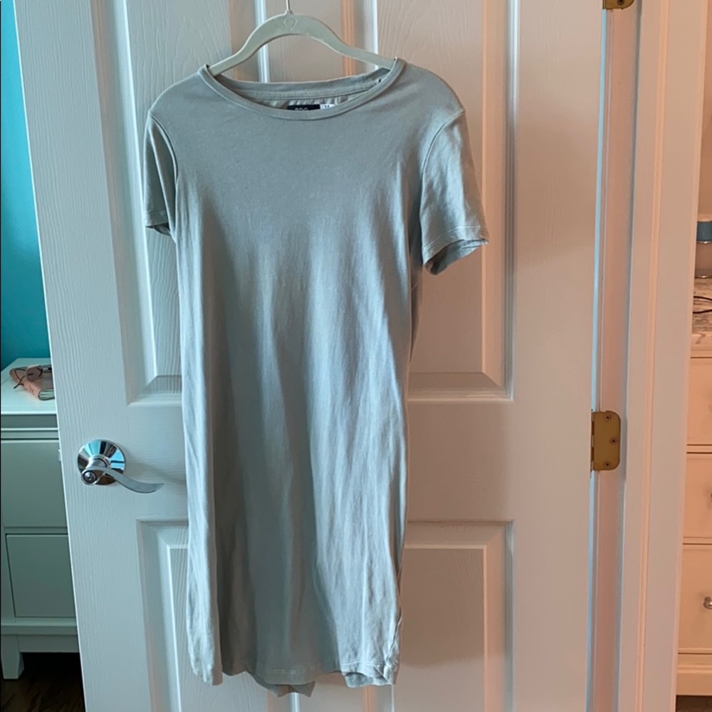 UO tshirt dress